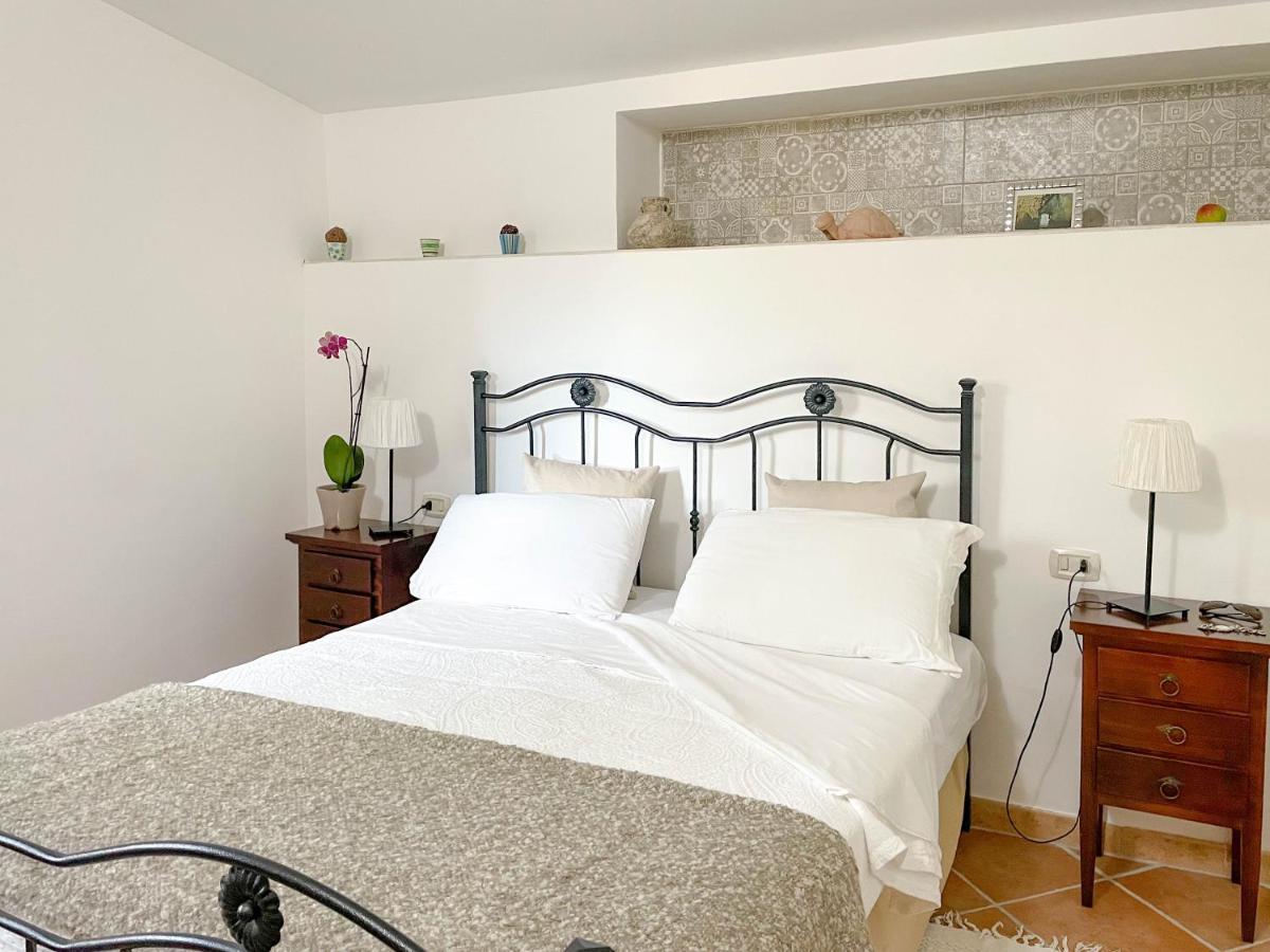 Residence E B&B Villamirella Палинуро Экстерьер фото