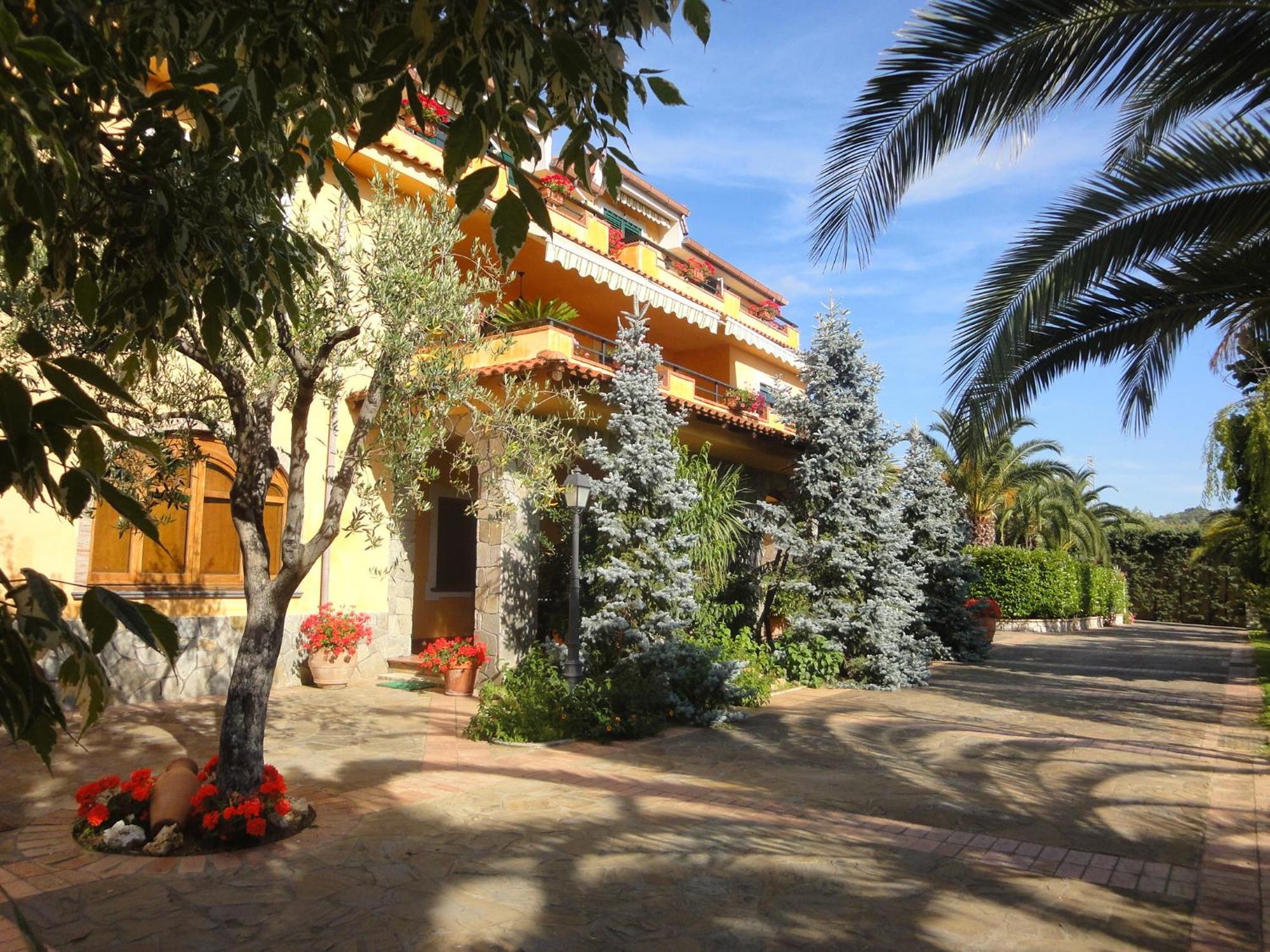 Residence E B&B Villamirella Палинуро Экстерьер фото